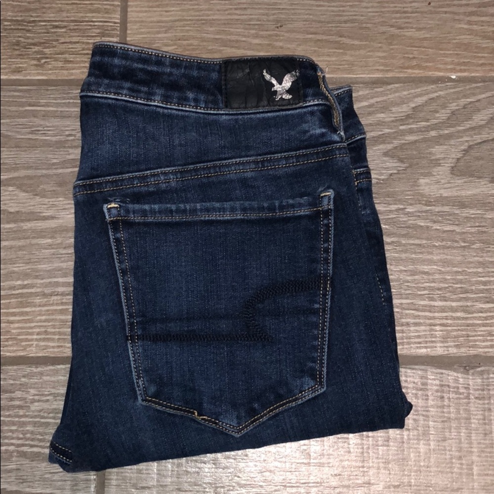 🦅 American eagle outfitters